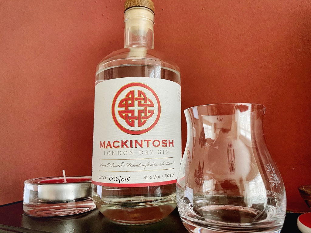 Gin Review – Mackintosh Gin